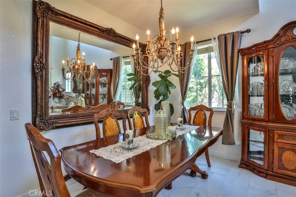 15474 Petunia Street, Fontana, California 92336 home-pic-6